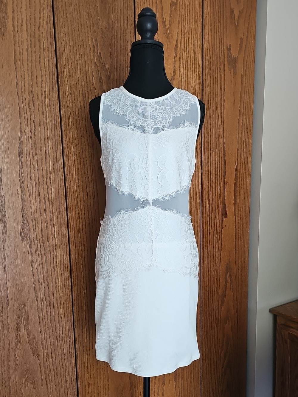 Elegant White Lace Dress